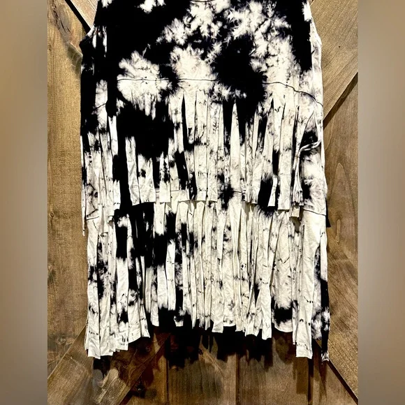 EUC Blue Buttercup Tie Dye Tiered Fringe Tank Top Sz L - Picture 9 of 13